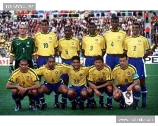 1998年世界杯巴西国家队阵容全解析与传奇回顾核心球星风云录 1998年世界杯巴西国家队阵容全解析与传奇回顾核心球星风云录