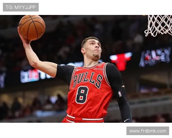 2016NBA扣篮大赛冠军出炉扎克拉文力压群雄夺得桂冠 2016NBA扣篮大赛冠军出炉扎克拉文力压群雄夺得桂冠